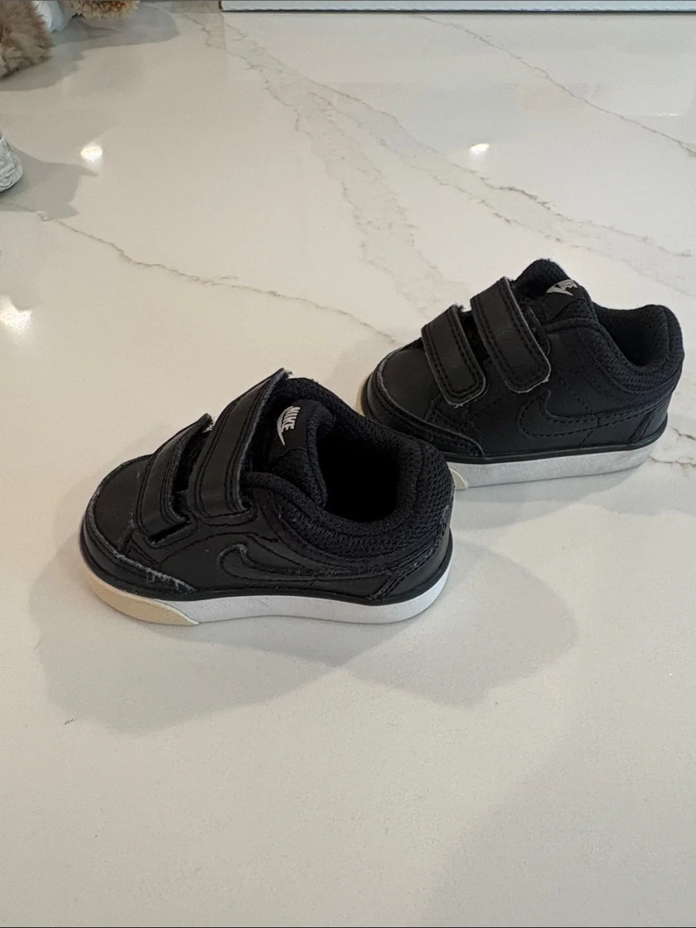 Nike Toddler Black Velcro Casual Trainers with White Soles